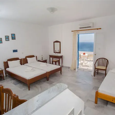Paros Otel